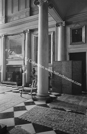 CASTLETOWN HOUSE  ENTRANCE HALL UNDER GALLERY